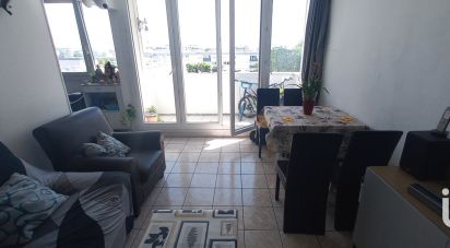 Apartment 3 rooms of 59 m² in Orly (94310)