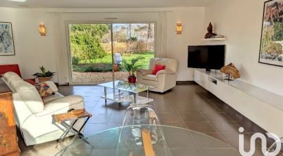 Mansion 6 rooms of 136 m² in Saint-Seurin-sur-l'Isle (33660)