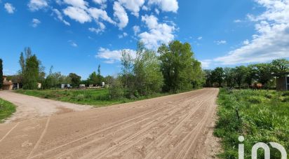 Equestrian facility 9 rooms of 310 m² in SAINT-AYGULF (83370)