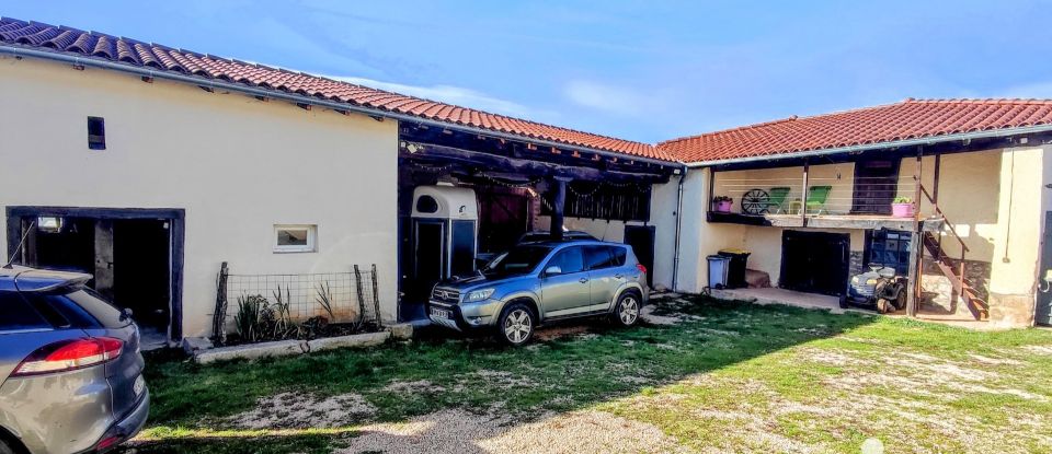 Ferme 5 pièces de 160 m² à Salvizinet (42110)