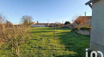 House 4 rooms of 79 m² in Saint-Léger-de-Montbrun (79100)