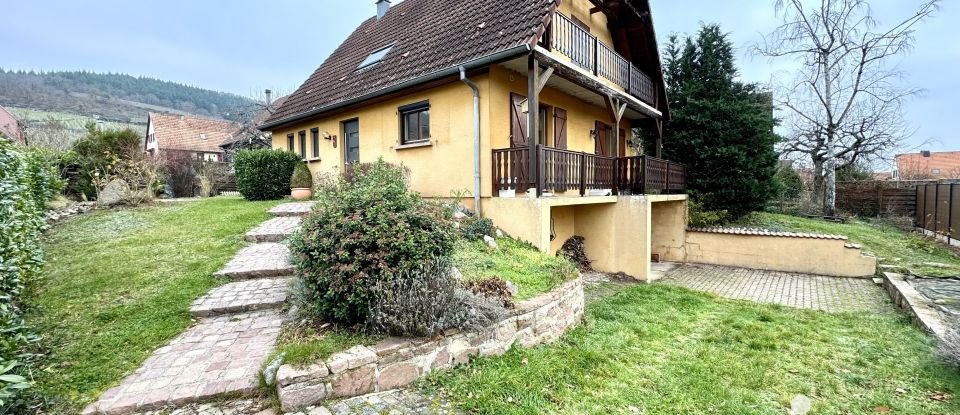 Traditional house 4 rooms of 117 m² in Turckheim (68230)