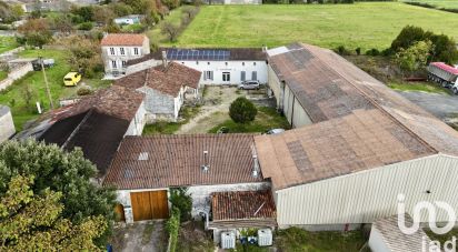 Maison 9 pièces de 278 m² à Foussignac (16200)