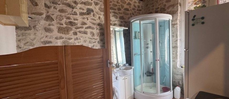 Maison 5 pièces de 85 m² à Lavaufranche (23600)