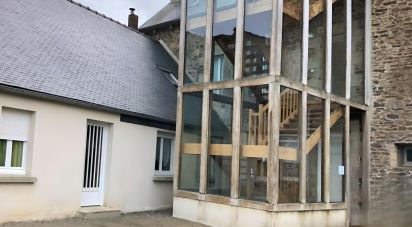 Building in La Roche-Jaudy (22450) of 354 m²