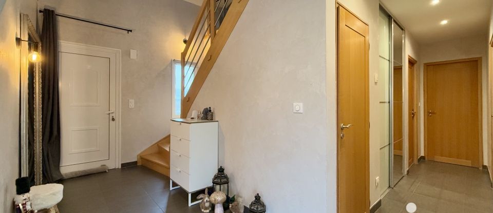 Maison traditionnelle 6 pièces de 160 m² à La Neuveville-devant-Lépanges (88600)