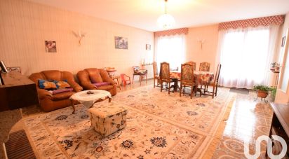 House 4 rooms of 102 m² in Cerny (91590)