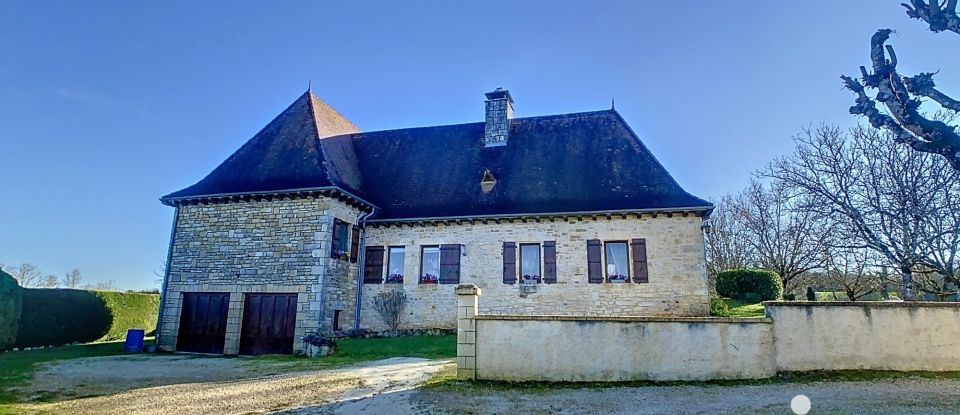 Maison 6 pièces de 150 m² à Salignac-Eyvigues (24590)