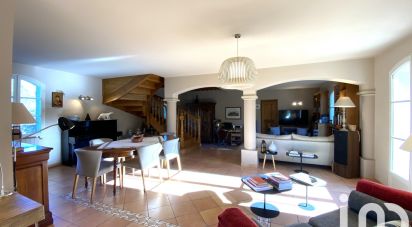 Traditional house 7 rooms of 204 m² in Carpentras (84200)