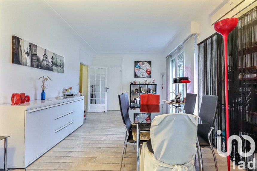 Apartment 4 rooms of 79 m² in Nîmes (30900)