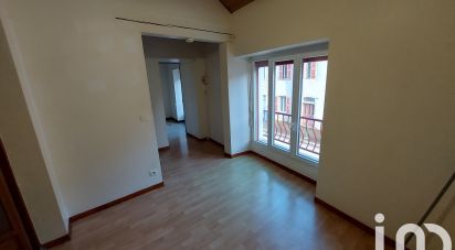 Appartement 2 pièces de 75 m² à Pont-de-Poitte (39130)