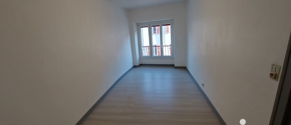 Apartment 2 rooms of 75 m² in Pont-de-Poitte (39130)