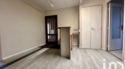 Apartment 3 rooms of 65 m² in Rezé (44400)