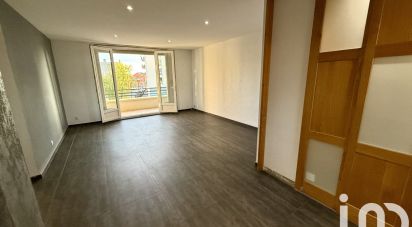 Appartement 4 pièces de 99 m² à Romans-sur-Isère (26100)