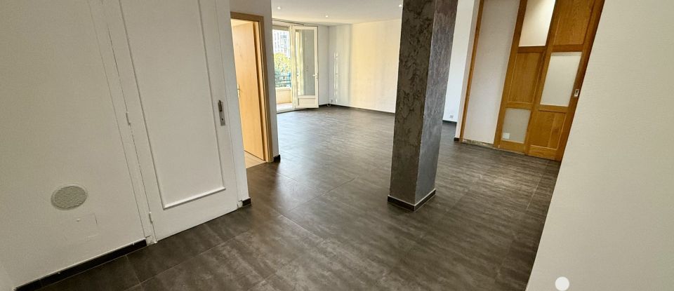 Appartement 4 pièces de 99 m² à Romans-sur-Isère (26100)