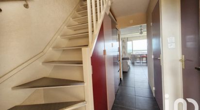 Duplex 3 rooms of 57 m² in Six-Fours-les-Plages (83140)