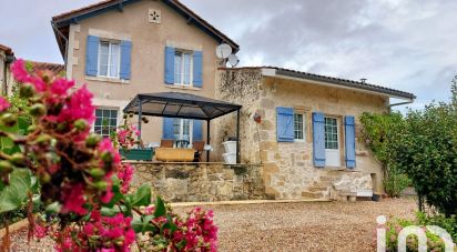 Country home 4 rooms of 146 m² in Saint-Vivien (24230)