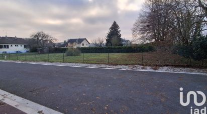 Land of 1,000 m² in Val de Livre (51150)