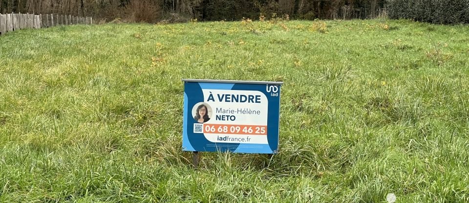 Land of 2,500 m² in Rilly-sur-Loire (41150)