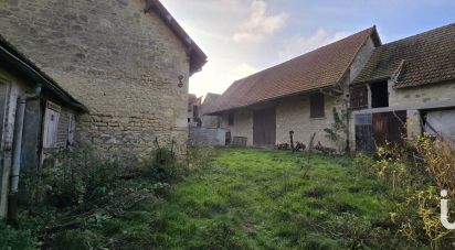 Grange 1 pièce de 294 m² à Sainte-Croix (02820)