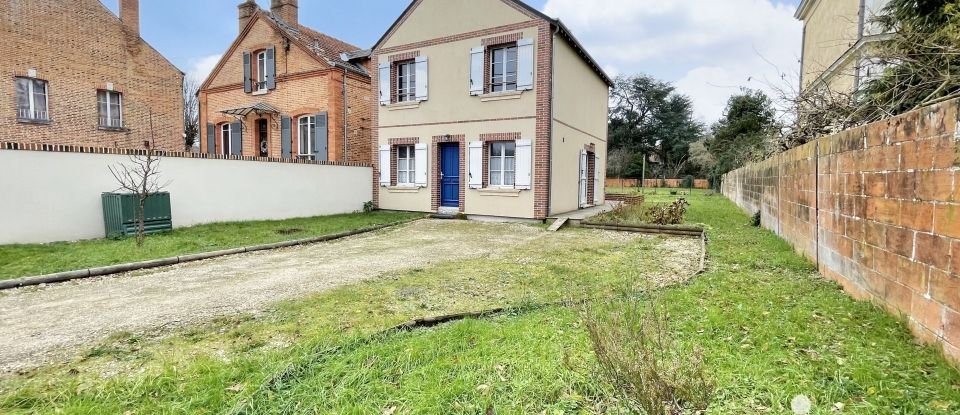 Maison 5 pièces de 96 m² à La Ferté-Saint-Aubin (45240)