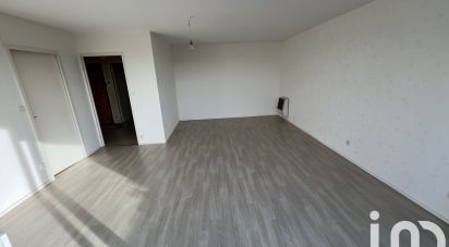 Apartment 6 rooms of 92 m² in Cholet (49300)