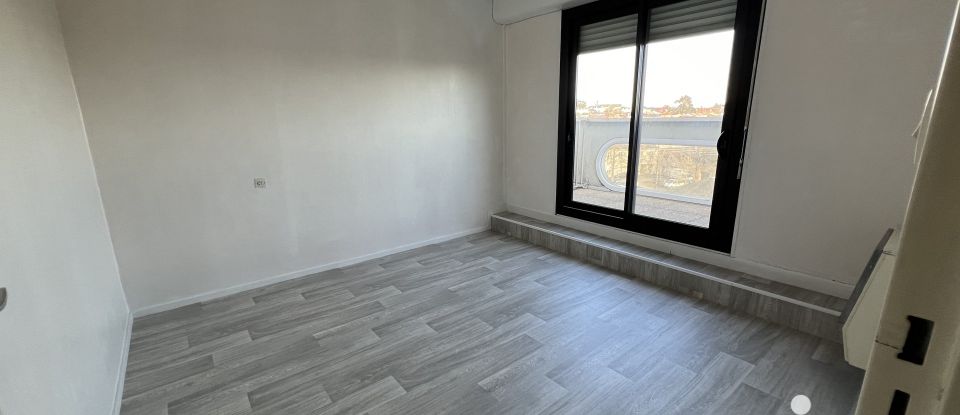 Apartment 6 rooms of 92 m² in Cholet (49300)