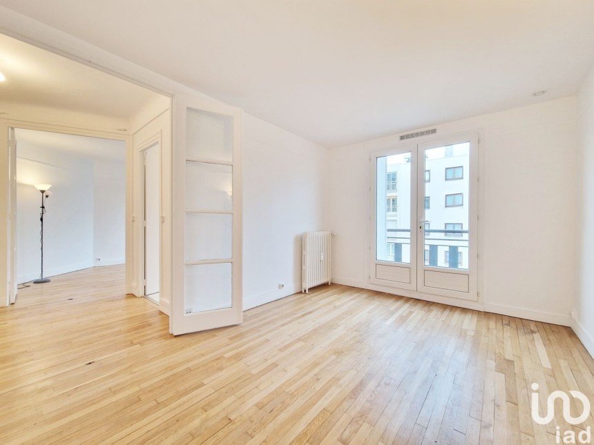 Apartment 3 rooms of 57 m² in Paris (75020)