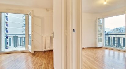 Apartment 3 rooms of 54 m² in Paris (75020)