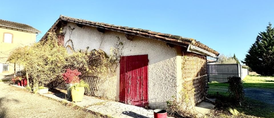 Traditional house 7 rooms of 230 m² in Montauban (82000)