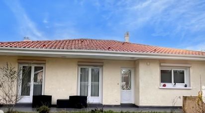 Traditional house 7 rooms of 176 m² in Saint-Paul-lès-Dax (40990)