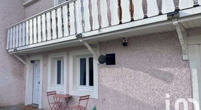 Duplex 4 rooms of 109 m² in Etaux (74800)