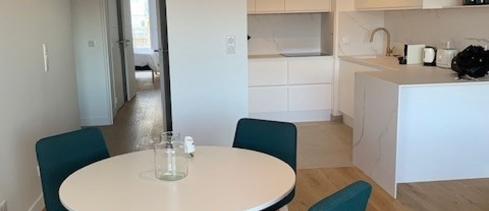 Appartement 3 pièces de 70 m² à Nice (06000)