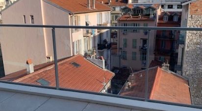 Appartement 3 pièces de 70 m² à Nice (06000)