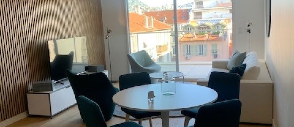 Appartement 3 pièces de 70 m² à Nice (06000)