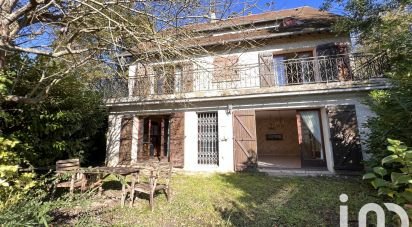 House 7 rooms of 160 m² in Beynes (78650)