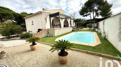 House 7 rooms of 125 m² in Six-Fours-les-Plages (83140)