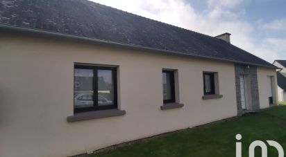 Traditional house 6 rooms of 138 m² in Cléden-Poher (29270)