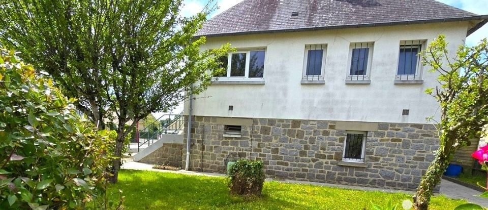 House 4 rooms of 64 m² in Saint-Aubin-du-Cormier (35140)