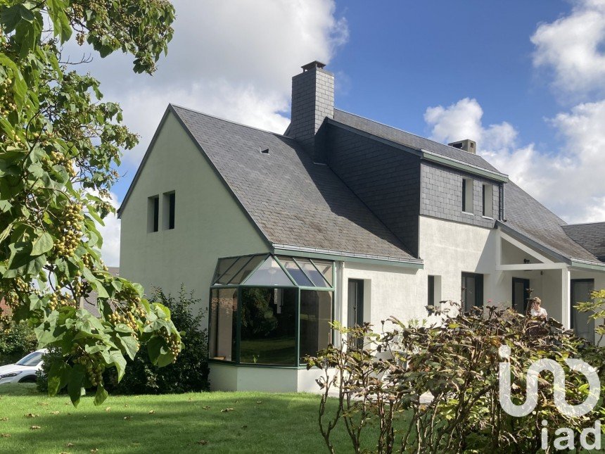 Architect house 6 rooms of 175 m² in Bourgvallées (50750)