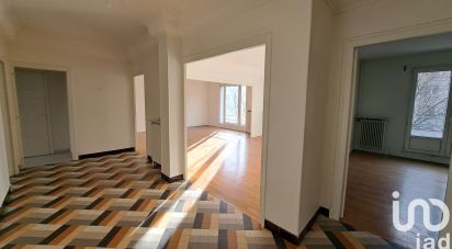 Apartment 5 rooms of 112 m² in Grenoble (38000)