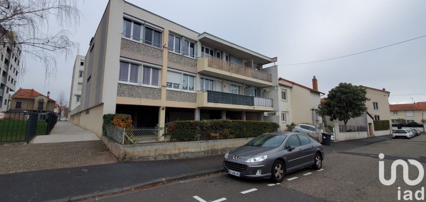 Apartment 3 rooms of 72 m² in Clermont-Ferrand (63000)