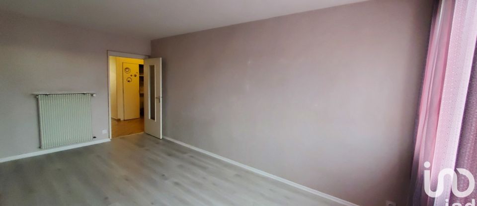 Apartment 3 rooms of 72 m² in Clermont-Ferrand (63000)