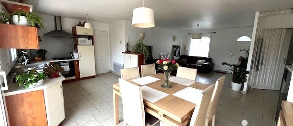 Maison 5 pièces de 100 m² à Jard-sur-Mer (85520)