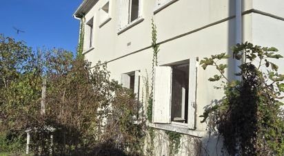 Maison 6 pièces de 143 m² à Puy-l'Évêque (46700)