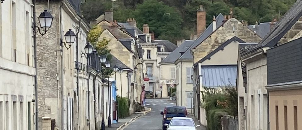 Maison de ville 7 pièces de 196 m² à La Chartre-sur-le-Loir (72340)