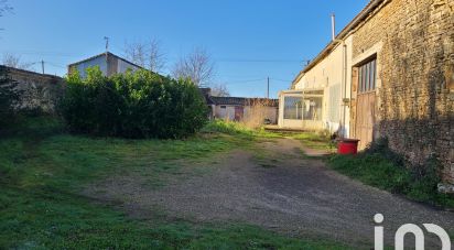 Maison 4 pièces de 111 m² à Clussais-la-Pommeraie (79190)