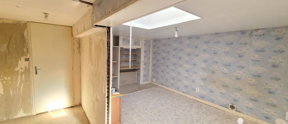 Maison 4 pièces de 111 m² à Clussais-la-Pommeraie (79190)