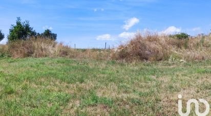 Land of 1,010 m² in Chalencon (07240)