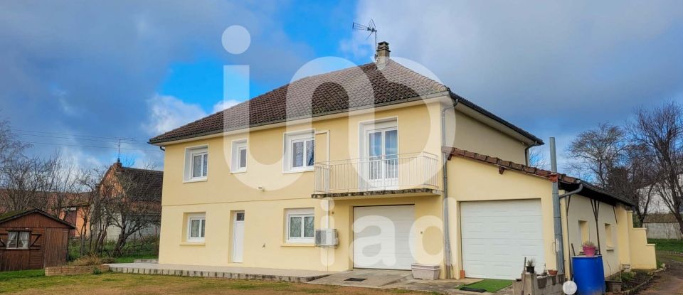 Maison 6 pièces de 144 m² à Domérat (03410)